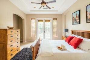 House | 6 bedrooms - Palisades by Avantstay Gorgeous Backyard w Pool Spa Games (Indio)