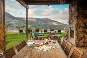 4 bedrooms - Casa del Arbol by Avantstay Stunning California Estate With Incredible Views (Temecula)