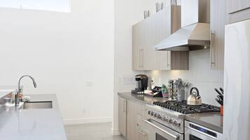 Biệt thự | 6 phòng ngủ