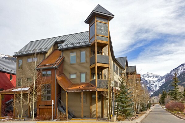 House | 3 bedrooms - Lulu City 5B by Avantstay Across From Lift 7 10-minute Walk to Downtown (Telluride)
