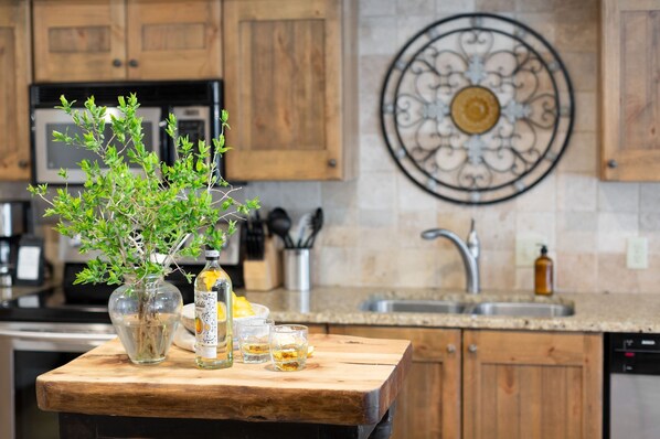 House - Snow King by Avantstay Close to the Slopes w Hot Tub (Park City)