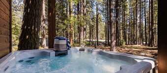 Tarly by Avantstay 5mins To Diamond Peak Skiing w Hot Tub in Incline Village