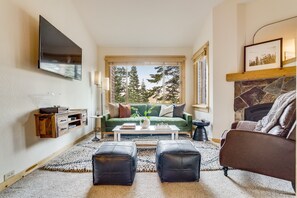 2 bedrooms - Sierra by Avantstay Ski In Ski Out Near Truckee w Access to Northstar Resort Community (Truckee)