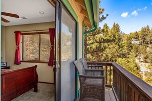 House - Sutter Ln by Avantstay Beautifully Remodeled Kitchen 4cabin-chic Bedrooms (Lake Arrowhead)
