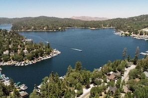 Room - Lake Point by Avantstay 2 Decks Great Lake Views (Cedar Glen)