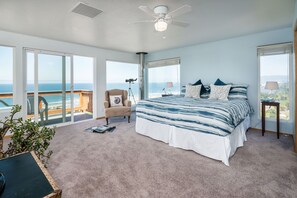 House | 3 bedrooms - Blue Horizon by Avantstay Panoramic Views of the Ocean w Entertainers Patio (Rockaway Beach)