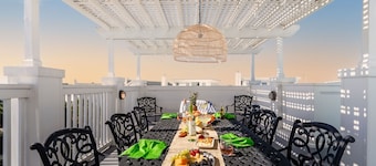 Sea Shell by Avantstay Breezy Beachside Getaway w Rooftop Deck 6 BRs
