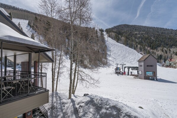 House | 2 bedrooms - Cimarron Lodge 7 by Avantstay Ski-in Ski-out Property in Complex w Two Hot Tubs (Telluride)