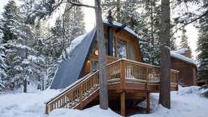 Unclassified image, 4 of 15, button - Zephyr by Avantstay Stylish Modified A Frame w Access To Tahoe Donner (Truckee)