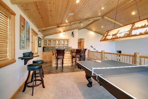 House | 4 bedrooms - Starlight Retreat by Avantstay Gorgeous Log Style Home w Incredible Views (Big Bear Lake)