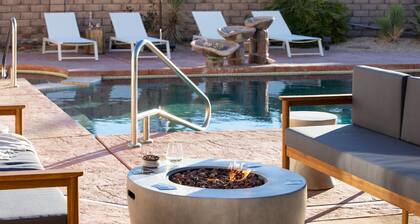 Lava Rocks by Avantstay Gorgeous Desert Haven w Pool Hot Tub Fire Pit Ping Pong