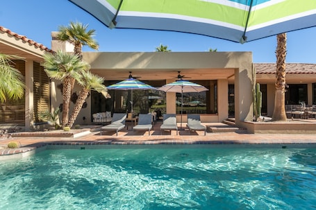 ๋น๋ผ | 5 ๊ฐ์ ์นจ์ค