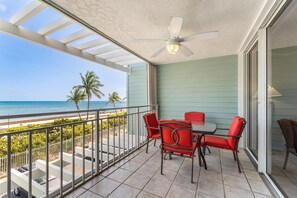 2 bedrooms - Brisa Del Mar by Avantstay Communal Pool Gated Community Ocean Front (Key West)
