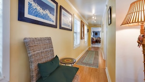 House | 2 bedrooms - La Casita by Avantstay Steps to Duval Street in Key West Month Long Stays Only (Key West)