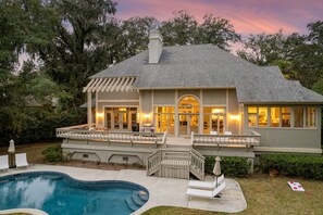 6 bedrooms - Hilton Ivory by Avantstay Luxe Home Pool Patio (Hilton Head Island)