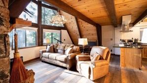 House - Bear s Lair by Avantstay 3mins From Bear Mountain Ski Resort (Big Bear Lake)