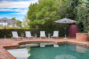 Villa - Dume Point by Avantstay Tennis Pool in Malibu (Malibu)