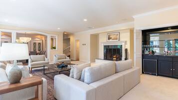 Nhà | 4 phòng ngủ