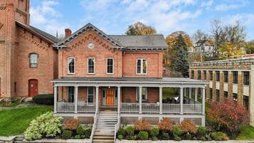 House | 5 bedrooms