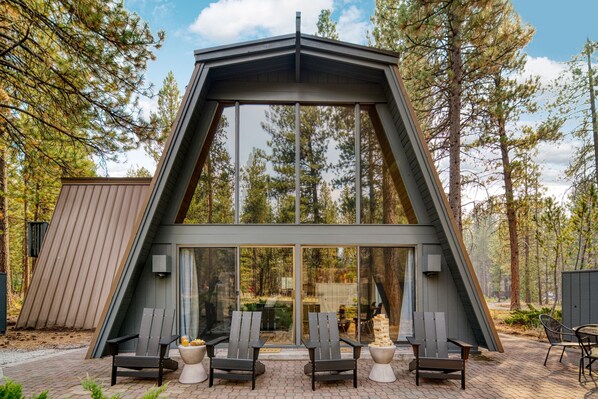 House | 4 bedrooms - Alder by Avantstay Moody Retreat Patio Hot Tub in Sunriver (Bend)