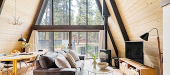 Alder by Avantstay Moody Retreat Patio Hot Tub in Sunriver