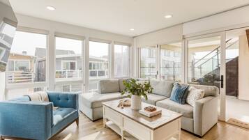 5 bedrooms