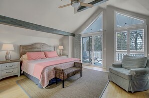 House | 5 bedrooms - 3704 Cameron by Avantstay Pool Bar Multiple Balconies (Isle of Palms)