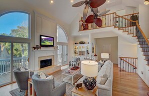 House - 28 Beachwood West by Avantstay Close to Beach Multiple Decks Private Pool (Isle of Palms)