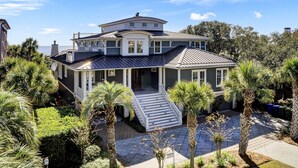House - 3100 Palm Boulevard by Avantstay Beachfront Ocean Views Private Pool (Isle of Palms)