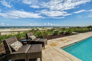 House | 5 bedrooms - 508 Ocean by Avantstay Waterfront Pool Beach (Isle of Palms)