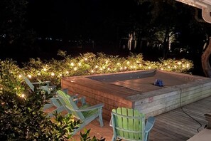 House | 5 bedrooms - 12 Abalone Alley by Avantstay Close to Beach w Pool BBQ (Isle of Palms)