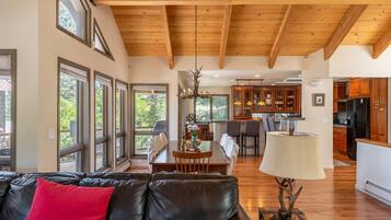 Nhà | 4 phòng ngủ