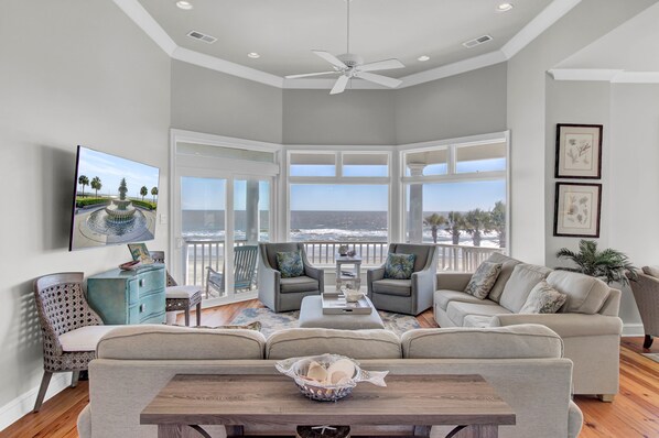 House - 502 Ocean Blvd by Avantstay Beachfront w Pool Ocean Views (Isle of Palms)