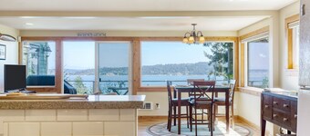 Serenity Pines by Avantstay Incredible Views