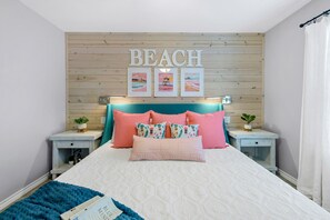 House | 3 bedrooms - Totally Beachin by Avantstay Private Pool Hot Tub Swing Seats Beach Get Away (Port Aransas)