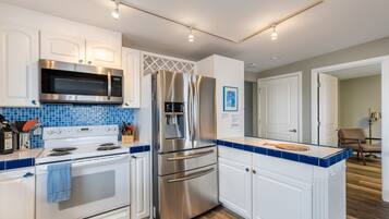 House | 2 bilik tidur