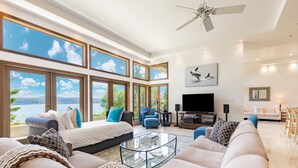 House | 3 bedrooms - Orca Ridge on Resort Road by Avantstay A Views (Greenbank)