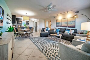 Apartment | 3 bedrooms - Pura Vida by Avantstay Beachfront Condo w Views (Port Aransas)