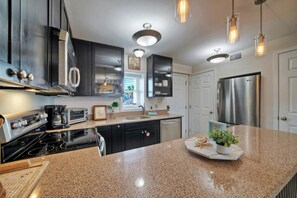 Apartment | 3 bedrooms - Pura Vida by Avantstay Beachfront Condo w Views (Port Aransas)