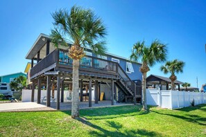 House - Boujee Pelican by Avantstay Private Pool Views (Port Aransas)