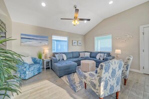 House | 4 bedrooms - Baydream Believer by Avantstay Private Pool (Port Aransas)