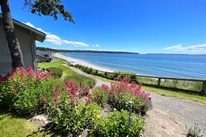 House - Mutiny Bay Condo by Avantstay Walk to the Beach (Freeland)