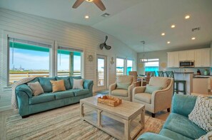 House | 4 bedrooms - Sandy S Mores by Avantstay Private Pool (Port Aransas)