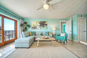 House - Rise N Beach by Avantstay Beachfront w Pool (Port Aransas)