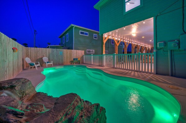 House | 4 bedrooms - Rum Runner by Avantstay Private Pool Near Beach (Port Aransas)