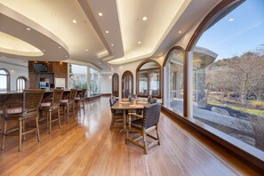 House | 5 bedrooms