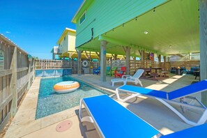 House - Laid Back Lime by Avantstay Near Beach w Pool Complimentary Pool Warmer (Port Aransas)