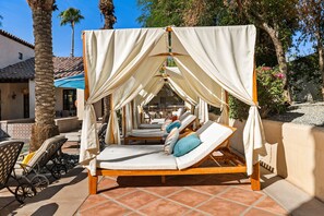 7 bedrooms - Villa del Gallo by Avantstay Luxury Group Retreat Pool Putting Green (Indio)