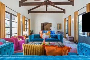 7 bedrooms - Villa del Gallo by Avantstay Luxury Group Retreat Pool Putting Green (Indio)