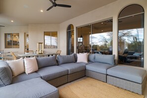 Villa - Montoya by Avantstay Pool Putting Green Views (Scottsdale)